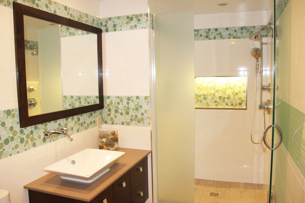 LuxBuilders's tweet image. One of our favorite! #LuxBuilders Mixed two ultra-modern designs and perfected a complete master bath remodel. buff.ly/2t0nOLZ #MixingPatterns  💦