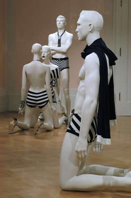 Rootstein_'s tweet image. #tbt to our 2005 Düsseldorf exhibition ! #mannequins #rootstein rootstein.co.uk/exhibitions/20…