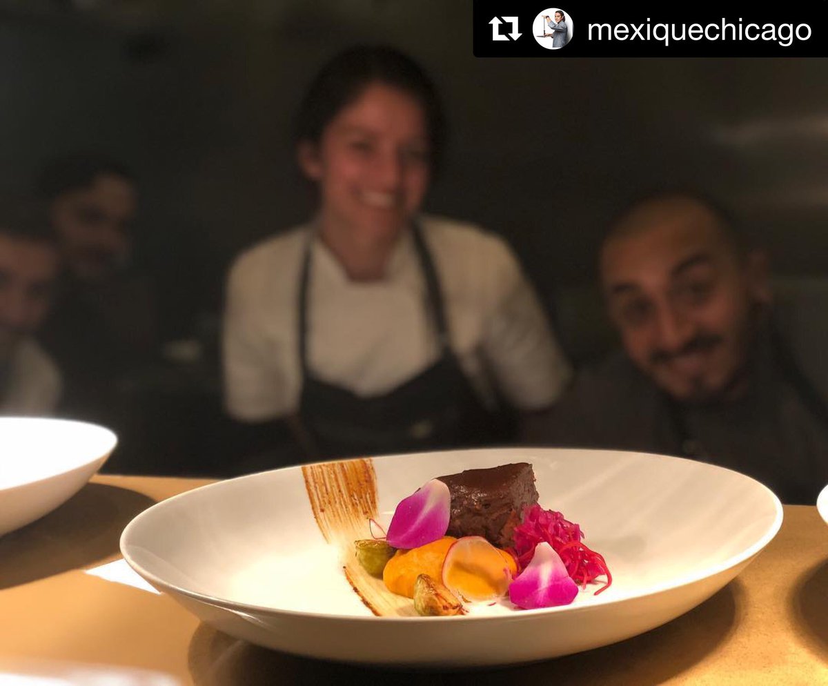 Team Work Make The Dream Work! We've been fans of <a href="/mexiquechicago/">Carlos Gaytan</a> long before Chef Gaytan stopped by Soldier Field for #ChefPopUps last season, and we're keeping our fingers crossed it comes back! This looks fantastic.