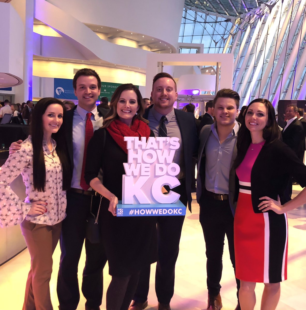 countryclubbank's tweet photo. This is how @CountryClubBank does #KC! Our team had a great night celebrating our city at @VisitKC’s annual meeting at the @Kauffmancenter. #ThisisHowWeDoKC https://t.co/T9uApELsry