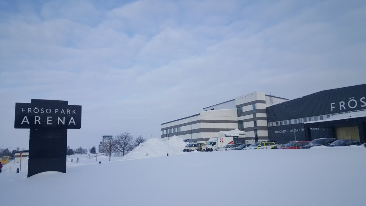veronika_veo's tweet image. #Snowmageddon #östersund #frösö