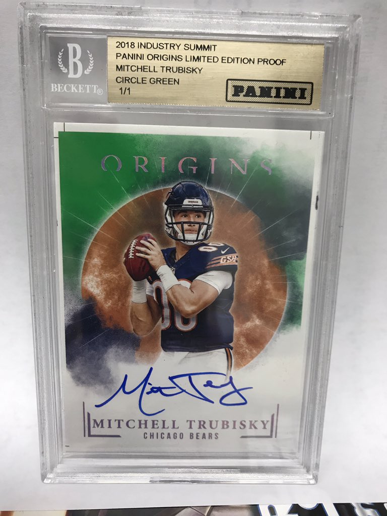 SCCTradingCards's tweet photo. Thanks @PaniniAmerica for this Mitchell Trubisky #IndustrySummit2018 1 of 1 Auto. Let's give this to a lucky Steel City follower! Like and retweet for your chance to win. Winner announced Friday #whodoyoucollect https://t.co/cOJBzUglc8