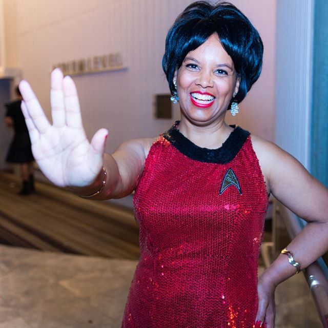 conography's tweet photo. #28daysofblackcosplay #startrek #livelongandprosper #dragoncon #atlanta #beautiful https://t.co/LHg55nLiHe https://t.co/bVaP326RCH