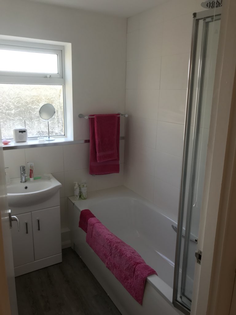 Dgbuilding's tweet photo. Another happy customer today after complete bathroom re fit. Forgot to take pictures of before but here is a halfway and complete version. #bathroom #tiling #plumbing #changes #happycustomer #snowday https://t.co/QasAymA7yS