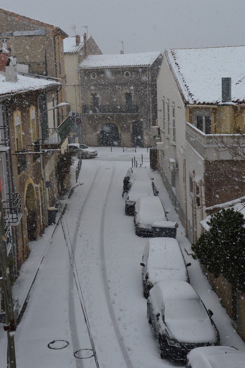 ProAnv's tweet image. #Marseillan #herault  #Occitanie sous la neige !