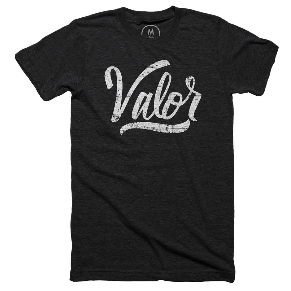 cottonbureau's tweet photo. Ordering @dpcreates' tee is the better part of “Valor.”
https://t.co/LqhxLEsqX0 https://t.co/AjTJzQGu29