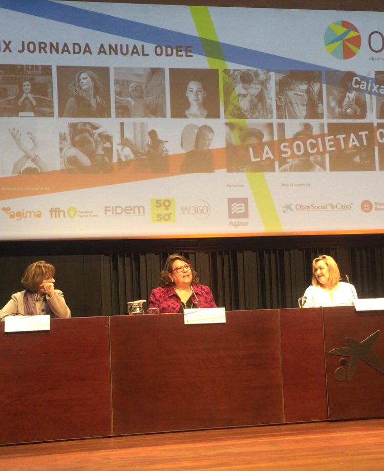 danielafreund's tweet photo. Excelente intervención de @JosiHG #envalorarnos y #netliving de forma #corresponsable hombres y mujeres #jornadaODEE @odeecambra @agimapeople @womens_progress https://t.co/pQ9RxDujC5