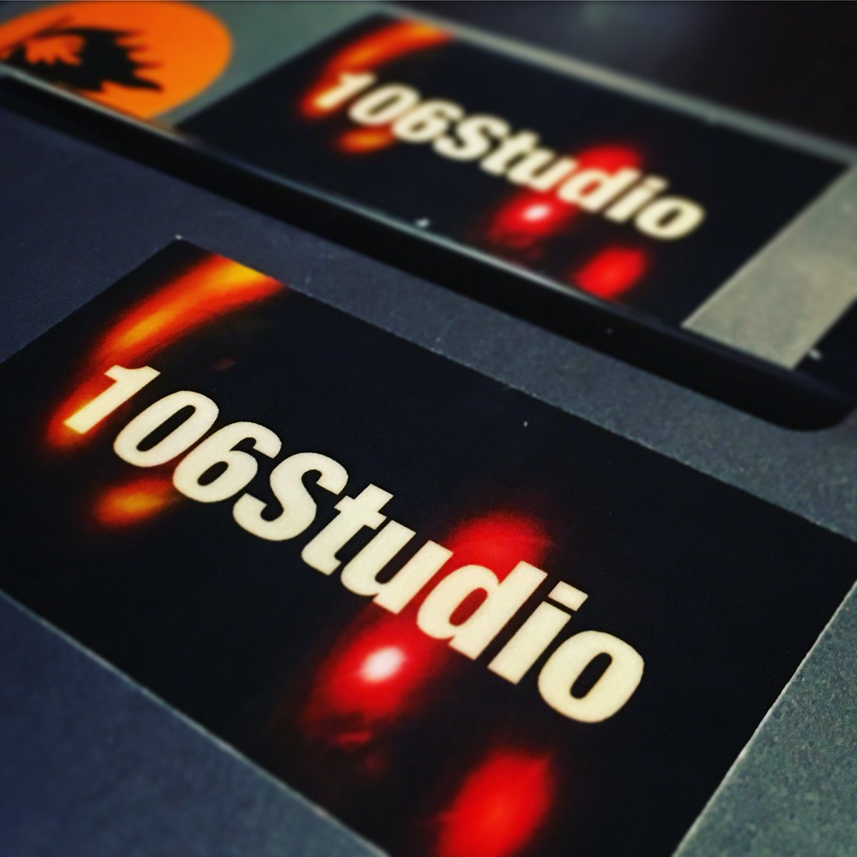 106Studio's tweet photo. Te invitamos a que trabajes con nosotros. #106Studio #EnAcción https://t.co/Yg0nyGRuev