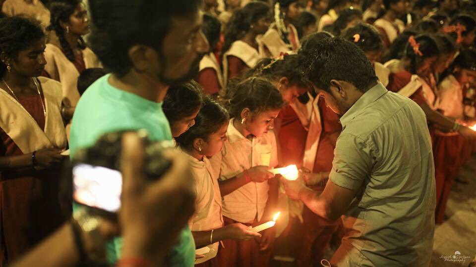 syedrasheed9's tweet photo. Pondicherry people’s pray for Syria 🇸🇾
#SaveHumanity #praysyria🙏🏼😔@MyPondicherry @LMKMovieManiac @ThanthiTV @mohandreamer @pudiharicharan @vp_offl https://t.co/nCkAcqqUYb