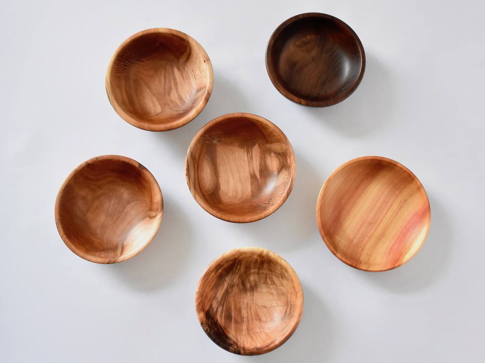 ECooperReStore's tweet image. Do not forget to add a touch of nature to your decorating style. These Hand-turned wooden spice bowls are simply too gorgeous.  #eastcooperrestore #habitatrestore #makeoverideas #vintagefurniture #vintagestyle #decorideas #roomdecorideas