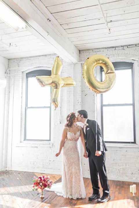 Those balloons add the perfect touch of whimsy!