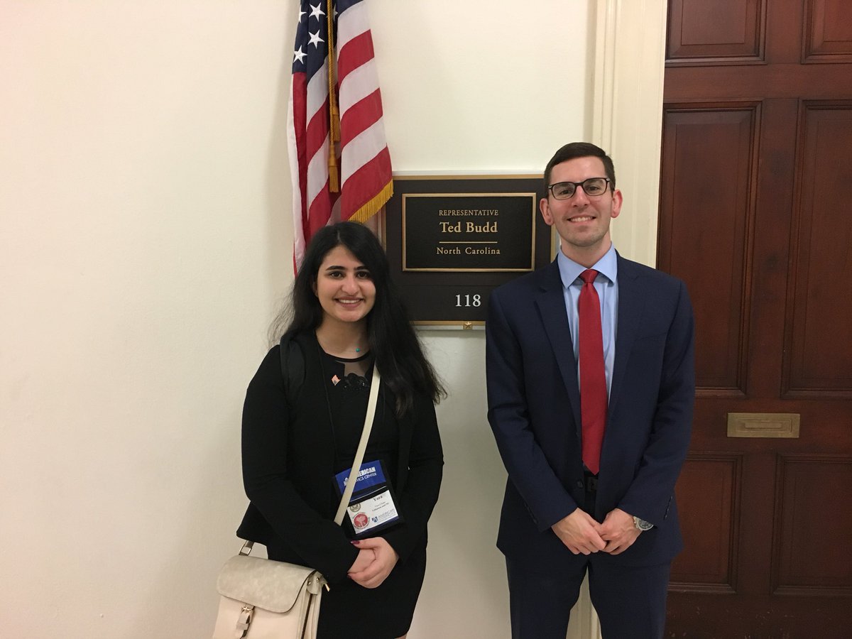 Some excellent questions today from YES participant Yara from Lebanon: “In a congressman’s office, where everybody has great leadership skills, how do you establish yourself as a leader among your colleagues?” #CivEdWeek