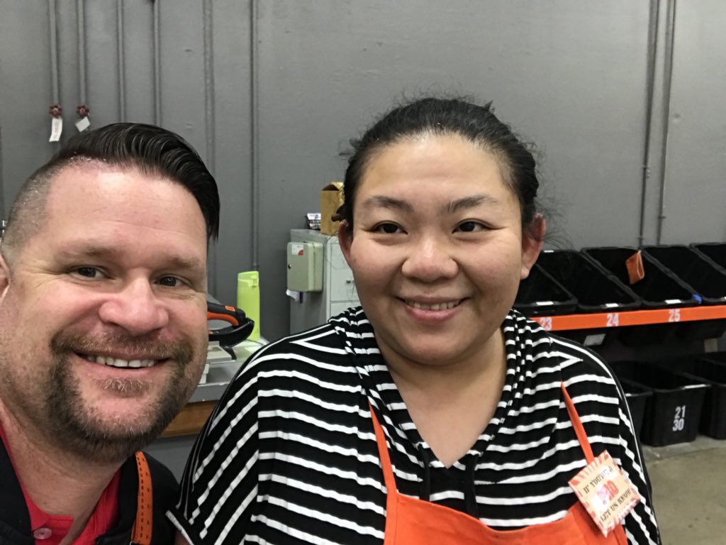 Smiling faces at 551 w plano today. I am excited about our new partnership. #HDEHDILeadsWin