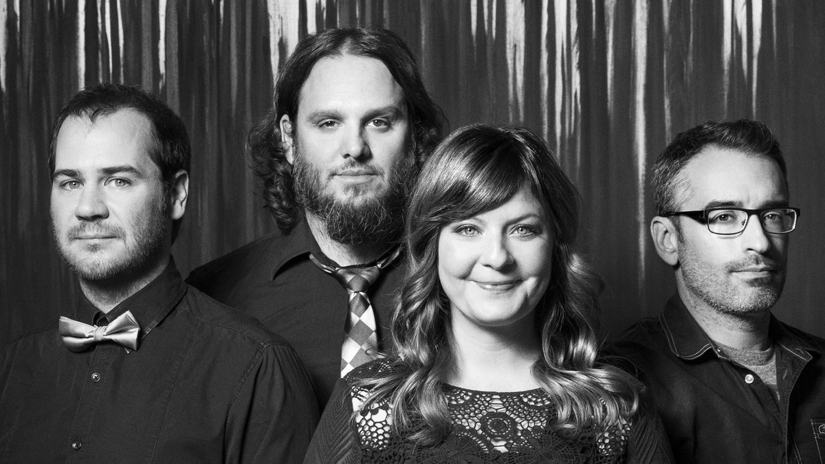 OSMconcerts's tweet photo. La série #OSMPop @GroupeInvestors de la saison prochaine débute en septembre avec @LesCFringants en version acoustique!
-
Next season’s #OSMPop series begins in September with @LesCFringants accoustic style! #OSMConcerts https://t.co/KbQLEwBe7E https://t.co/9hxDsVIg5g
