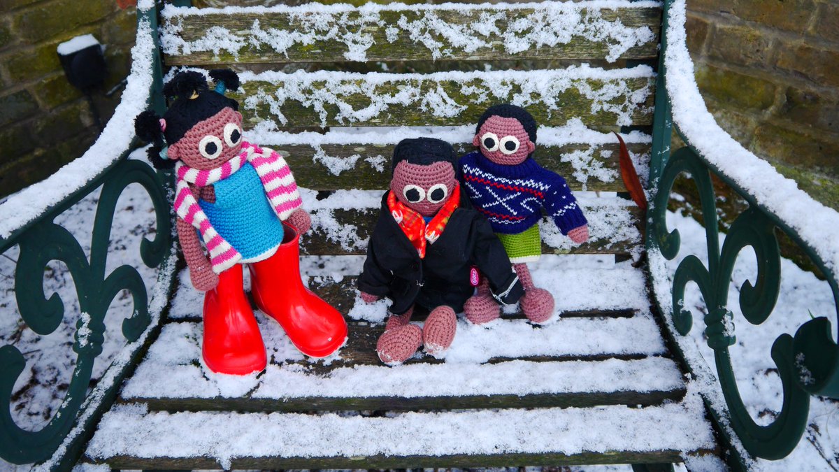 zamtoys's tweet photo. Kafue Kids have arrived straight from Africa ☀️ and into an European winter ❄️ and it's freezing #StormEmma #BeastoftheEast #snowlondon #littlendaba #rowzambezi #borrowingwoolies https://t.co/EXvWMzSSoz