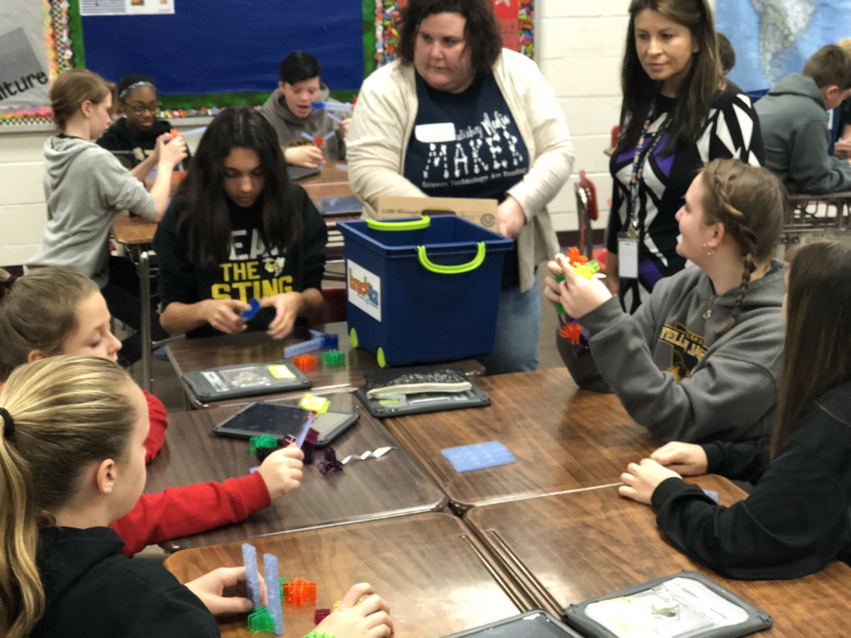 AVedeikis's tweet photo. Look at all of this creativity going on!! Love how Ss are having a chance to use different STEM objects to dip into engineering. #rssmaker @kellyfeimster @mrsfrancismedia @RSSinformation @CLMSLibrarybird https://t.co/EKlK6Iwa2b