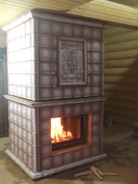 This, in particular, the work of the Yaroslavl (250км Moscow) masters of Andrei Dvornikov.  
2014.