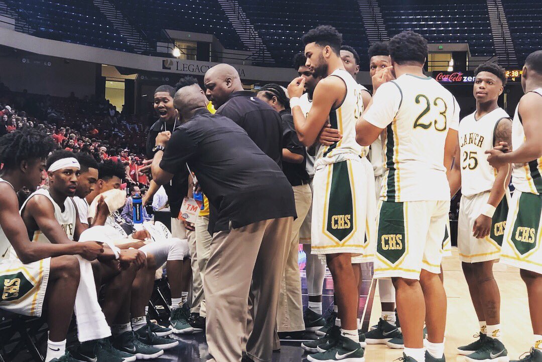 ModerndayTv's tweet photo. Carver comes up huge in 98-68 win over Hazel Green! Wolverines will face the winner of Paul Bryant ( 2017 6A Champs) and Parker ( 2014 5A Champs) in 6A Championship game, Saturday @2:15... @MPSAthletics https://t.co/xKGRcJ9r1A