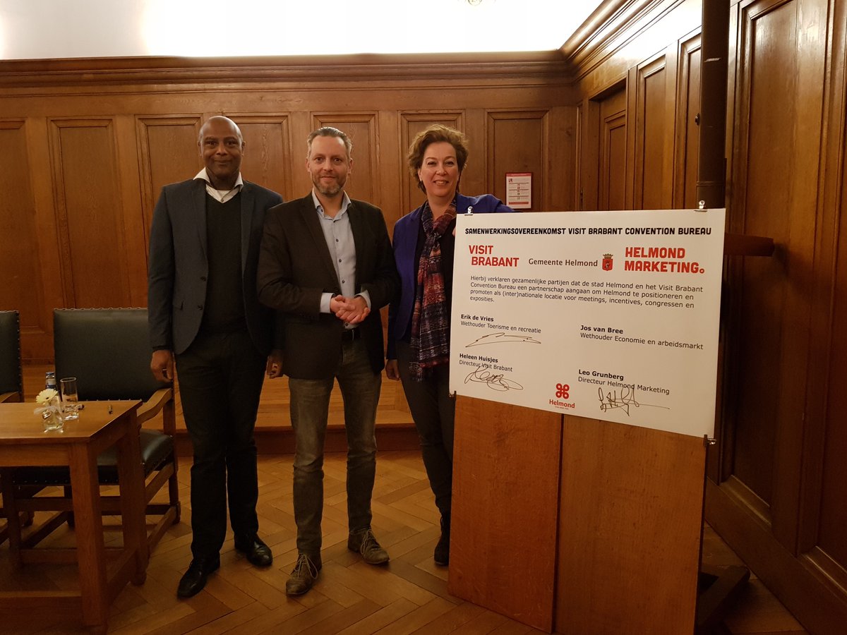 HLMDMarketing's tweet photo. Het is officieel! Helmond sluit zich met de ondertekening van dit convenant aan bij het VisitBrabant Convention Bureau. #trotsophelmond https://t.co/EVSBnueynk