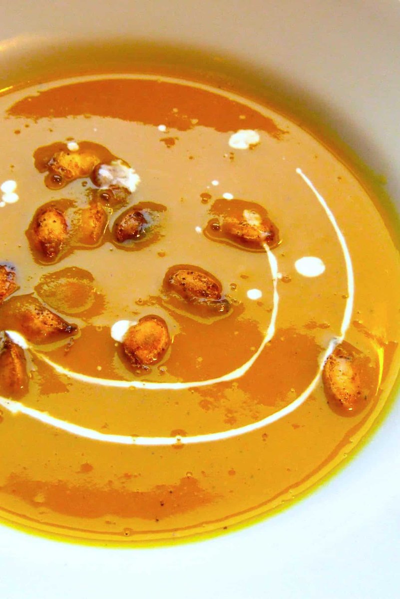 nwedible's tweet photo. Curried Sugar Hubbard Squash Soup Step-by-Step https://t.co/XTqNnYRJ71 https://t.co/zmSu3hFaL4