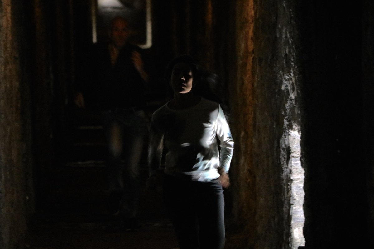 Sport_Crime's tweet photo. Horreal. Season 2, episode 2 or 3 #fiction #rehearsal #location #running #light #tunnel #scared #castle #shooting https://t.co/p7TVQf8xhq