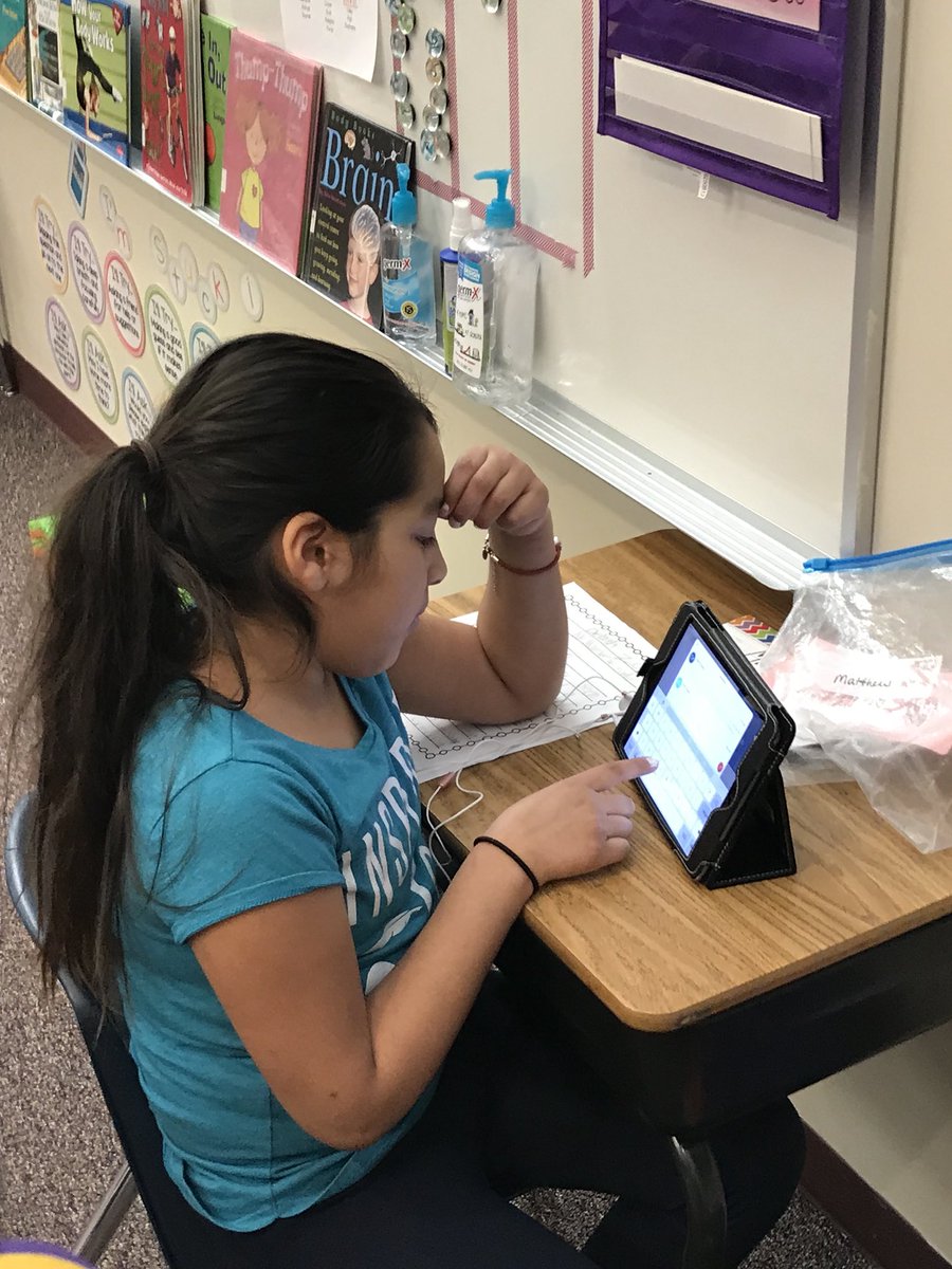 LA3rdHorntvedt's tweet photo. Sharing our book reviews that we have worked so hard on. #writing #publishing #gfpsla https://t.co/78V3OLIDuU
