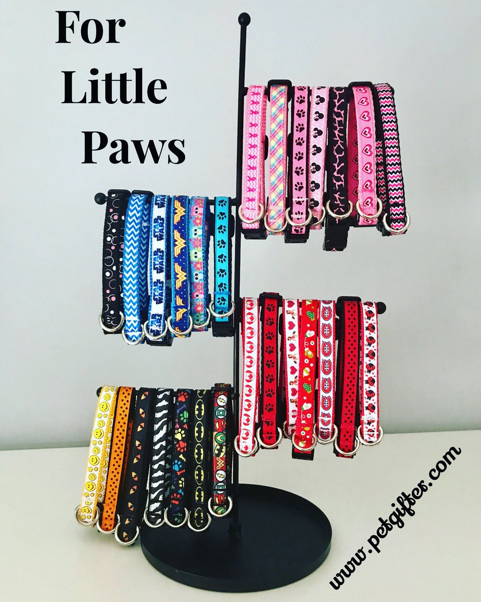 PetGifter's tweet photo. Do you have a little cutie in your life? Pet Gifter has you covered! Our collars aren't just for the big guys, we've got lots of adorable patterns for the little paws too 🐾❤️Fits necks 6.5 inches to 10.5 but I can sew them even smaller for those tea cup cuties! https://t.co/4LOfOivu5z