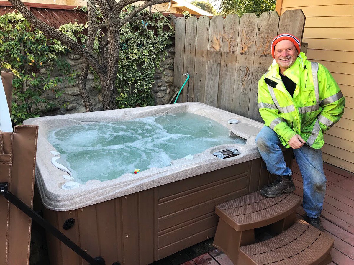 blackthornespa's tweet photo. Customers like you make us happy to do what we do. Thank you 🙂
#BlackthorneSpas #bestcustomersaround #spadelivery https://t.co/8L06VkrrQq