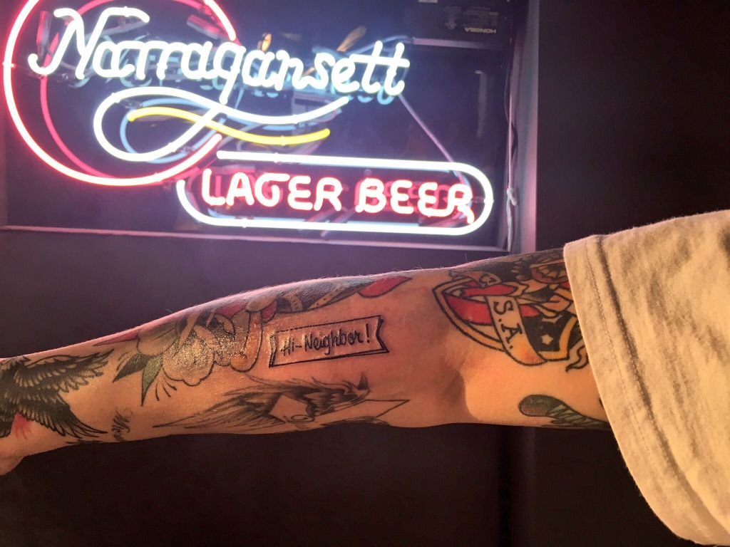Gansettbeer's tweet photo. Want to win one of these badass neon signs? Retweet this post for a chance to win. https://t.co/Lepj2IsCYL