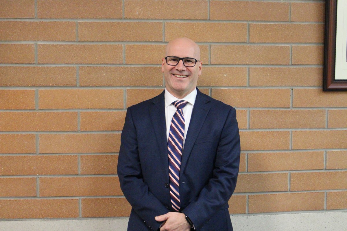 Simcoe Muskoka Catholic District School Board (@smcdsb) on Twitter photo Wishing all the best to <a href="/abfalconi/">Ab Falconi</a> as he enters his new role as Director of Education at @ycdsb. Thank you for your service over the past 28 years.
A message from Director of Education Brian Beal <a href="/SMCDSBDirector/">SMCDSB Director of Education</a>:
bit.ly/2t0T7GD Wishing all the best to <a href="/abfalconi/">Ab Falconi</a> as he enters his new role as Director of Education at @ycdsb. Thank you for your service over the past 28 years.
A message from Director of Education Brian Beal <a href="/SMCDSBDirector/">SMCDSB Director of Education</a>:
bit.ly/2t0T7GD