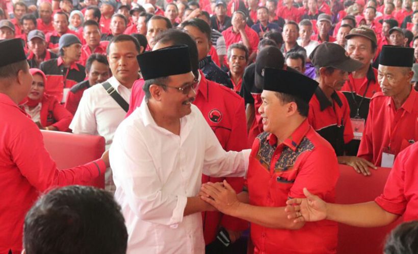 Jejak_AkhyarNas's tweet photo. Pilkada Serentak 2018, Kader PDI Perjuangan Wajib Menangkan #DjarotSihar di Sumut dan Zahir di Batu Bara #Djoss @PDI_Perjuangan @BPPemiluPDIP @batubara_pdip https://t.co/vWuesHErDL