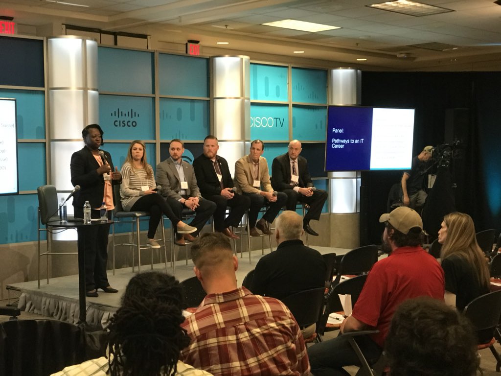 ChargePositif's tweet photo. #ITAwarenessDay2018 Pathways to an IT Career Panel #Cisco #WeAreCisco #Veteran #VeteranJobs #MilitaryTransition https://t.co/K8BbTMCBlE