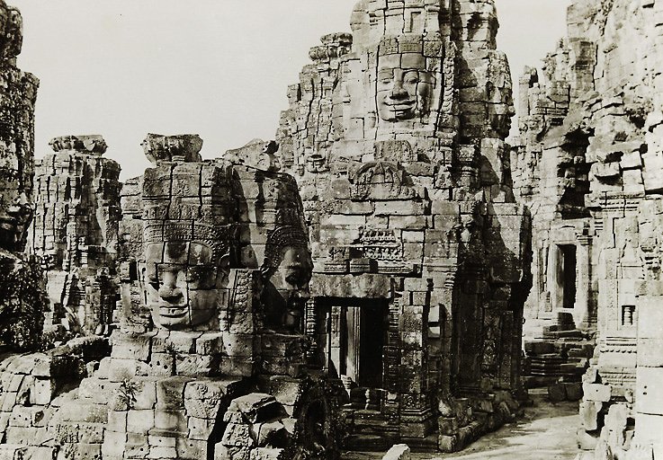 Historic picture of Bayon temple