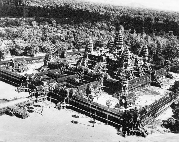 Angkor Wat historic picture