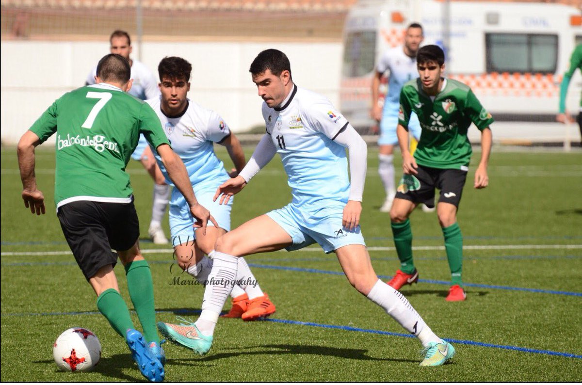 Más imágenes del <a href="/CD_HuetorVega/">CD Huétor Vega</a> 1 / <a href="/villacacf/">Villacarrillo Casas de Madera Balticas CF</a> 2