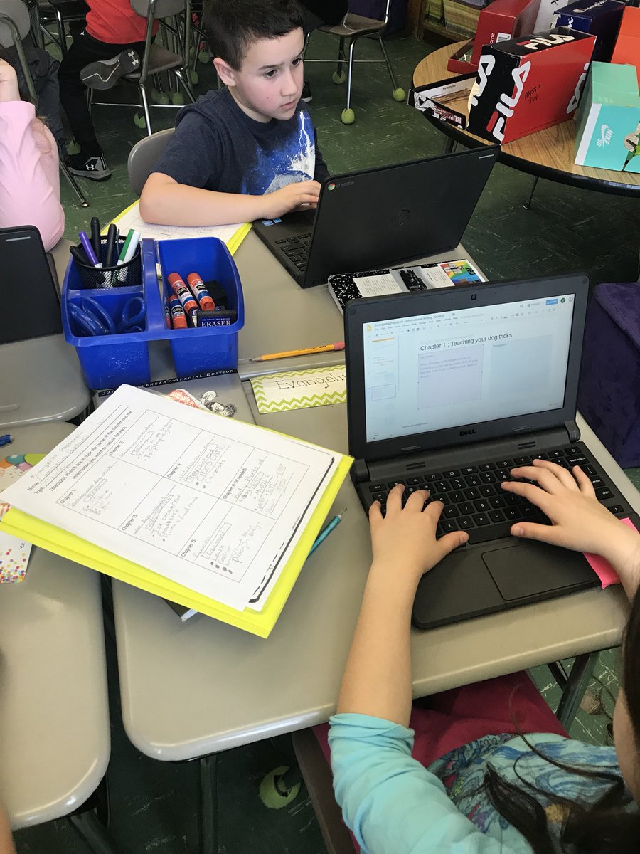 OAS_MrsLuther's tweet photo. Ss lay the bricks of their informational writing while drafting using Google Slides #tcrwp #mtpspride #MTPSwrites https://t.co/t3cKGIkfWn