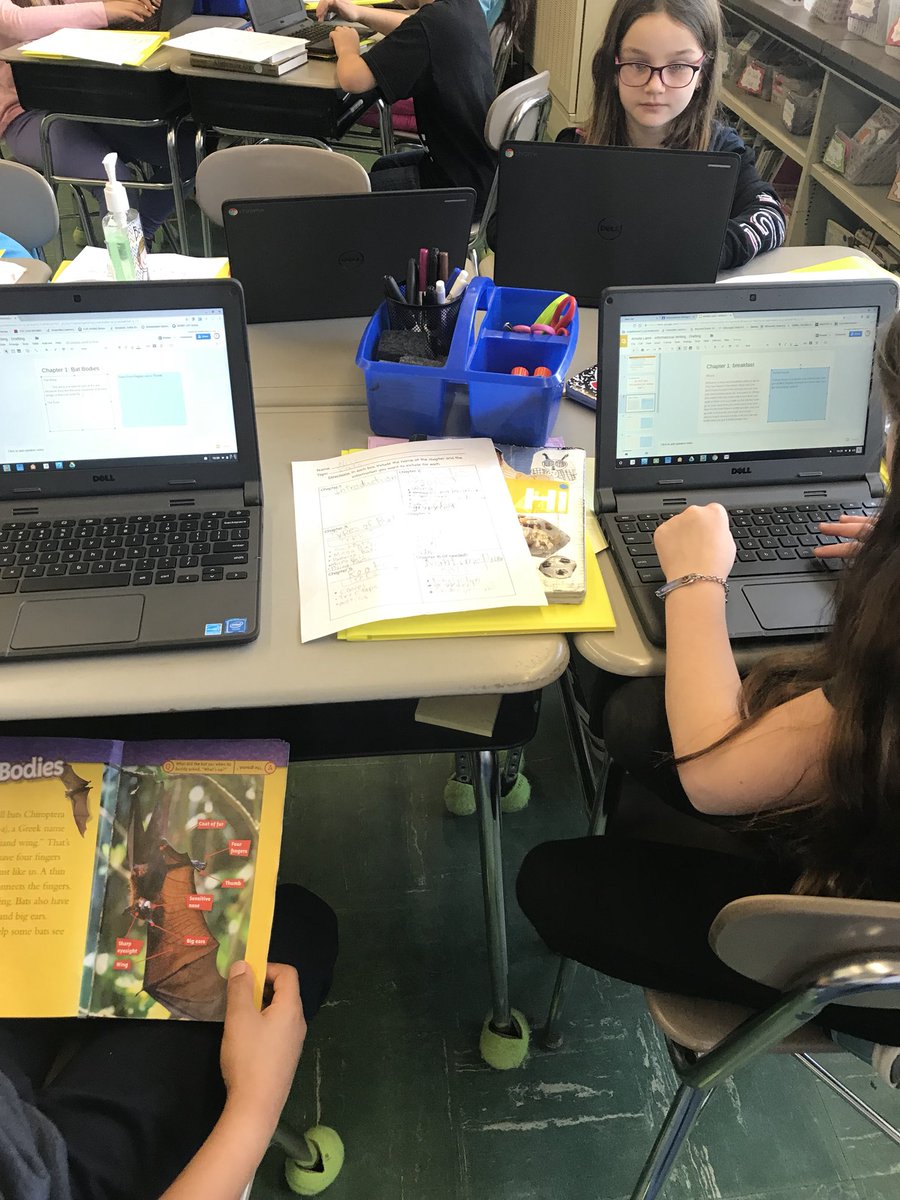 OAS_MrsLuther's tweet photo. Ss lay the bricks of their informational writing while drafting using Google Slides #tcrwp #mtpspride #MTPSwrites https://t.co/t3cKGIkfWn