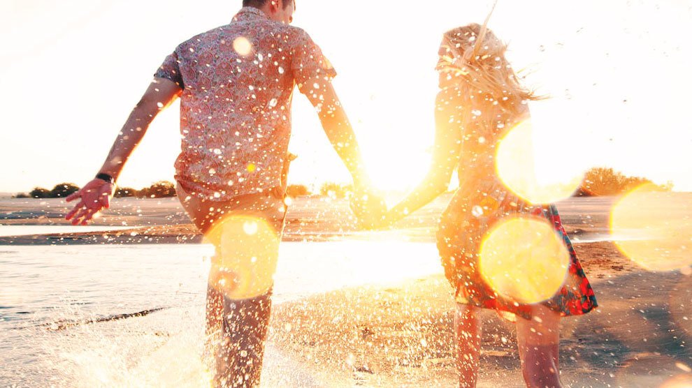ICMortgages's tweet photo. #Life #insurance is one of the most important purchases that you can make, especially as a recently #married #couple. #Protect the one you #love the most. #Contact #ICMortgages https://t.co/Eq7pQYbiX0 @ParadigmProtect https://t.co/TvXhYYZr0D