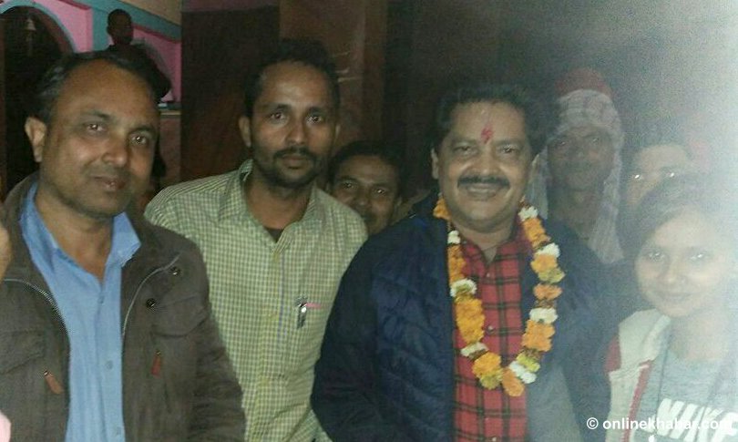samacharsar's tweet photo. एक हप्ताको छुट्टी लिएर जन्मथलो सप्तरी आए गायक उदीतनारायण झा https://t.co/uYqx8tBOuq https://t.co/5xuxUs6d8f