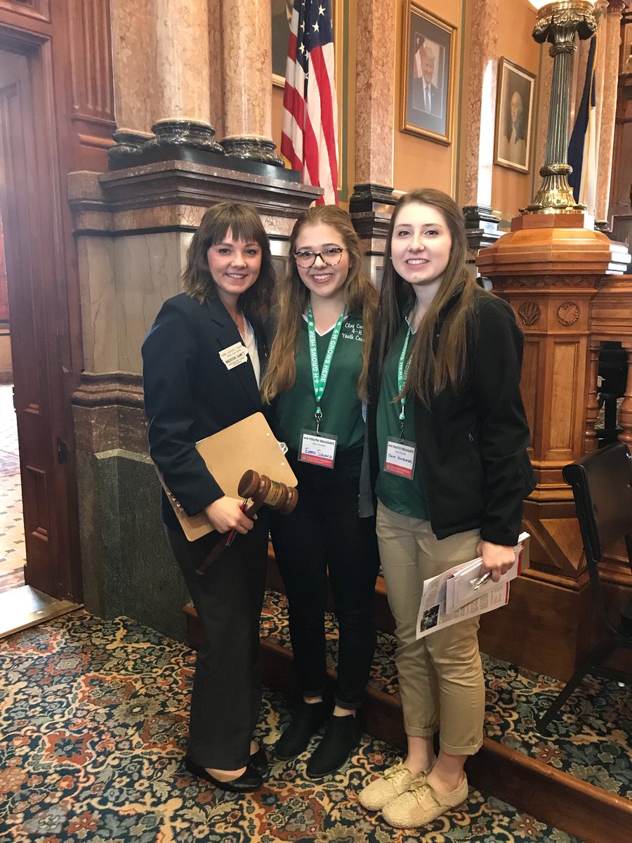 isueclay's tweet photo. 4-H Legislative Day at the Capital in Des Moines.  Thank you to Terry Maloy, Executive Director of Extension; Representative Megan Jones; and Maddie Dewitt for meeting with us! https://t.co/Hg8XVU2t1o