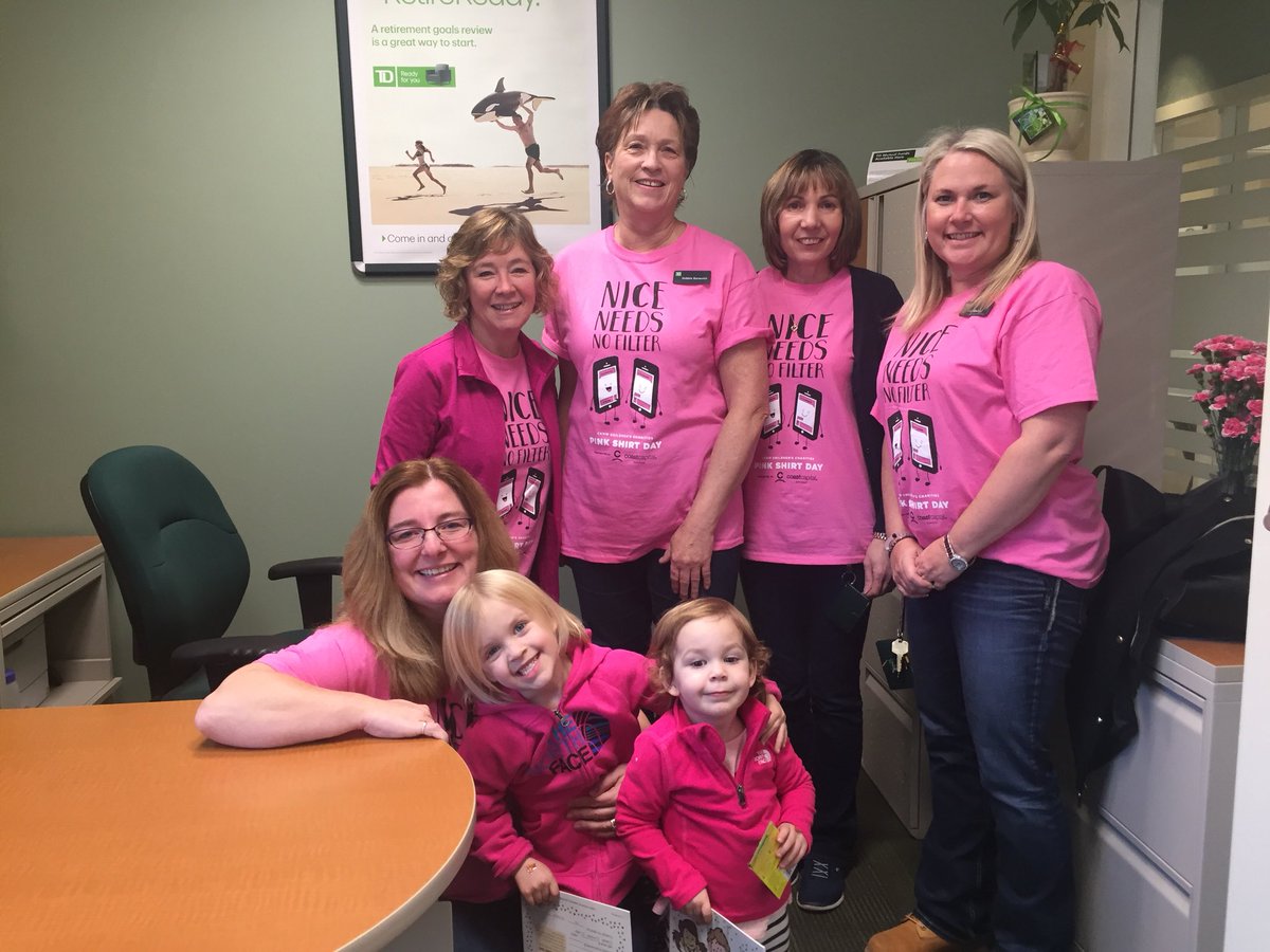 #pinkshirtday at bayfield street in barrie and peter street in orillia #pinkitforward <a href="/LisaStockfish/">Lisa Stockfish</a> @AlexLBerry <a href="/KarenYoussef_TD/">Karen Youssef</a>