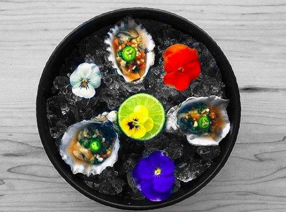 A modern izakaya heads to Downtown’s bustling Bloc project la.eater.com/2018/2/28/1706…