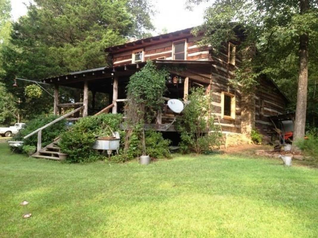 1stchoicesc's tweet photo. See a virtual tour of one of our newest #listings 941 Blackjack Road #Westminster #SC  https://t.co/zOpDdrGhv8 https://t.co/jUuKK4rxIn