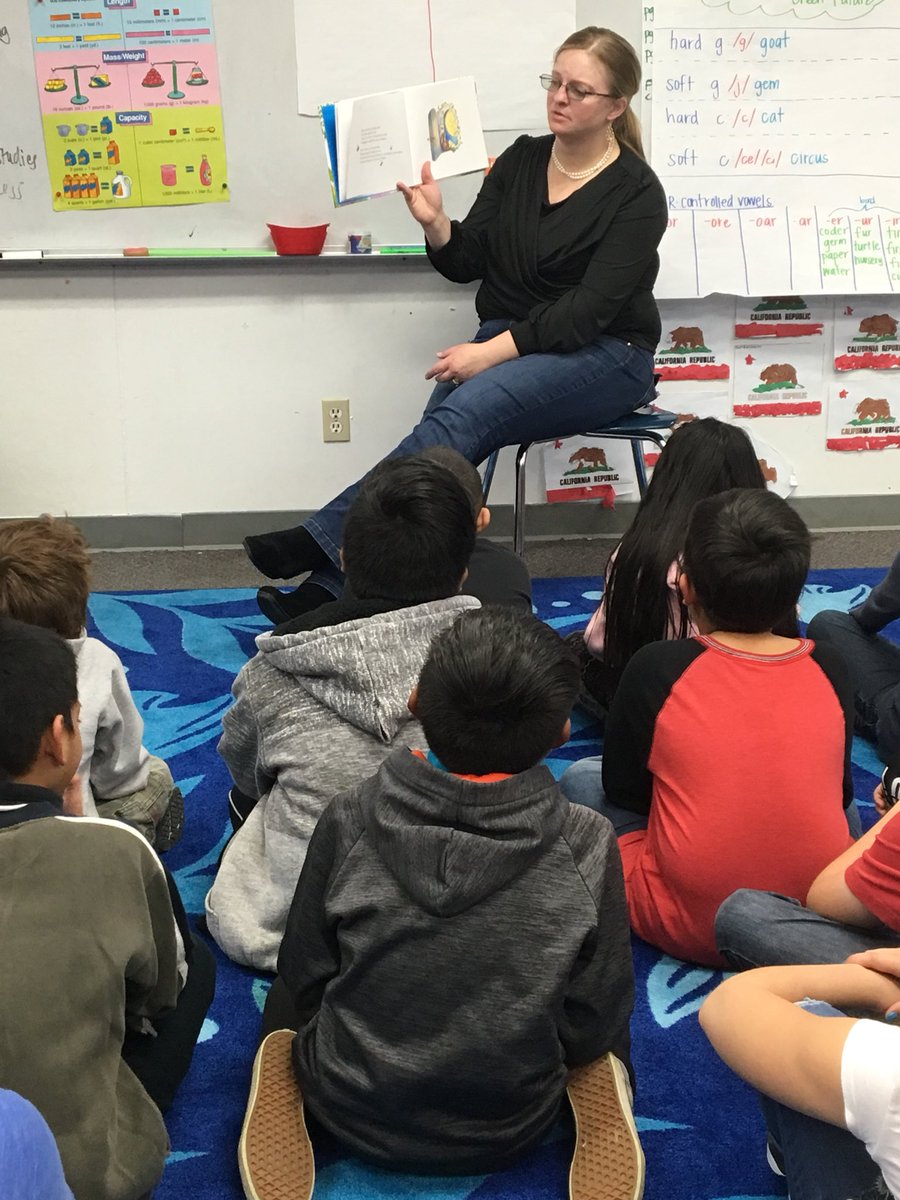 ms_paese's tweet photo. Guest author day! 📚#woodbridgewoodchucks @rcsdwoodbridge https://t.co/bCdA5rPa6K