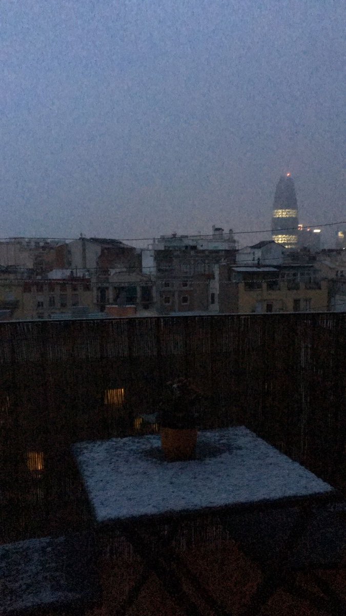 this morning #snow view from my balcony ... in #Barcelona!!!