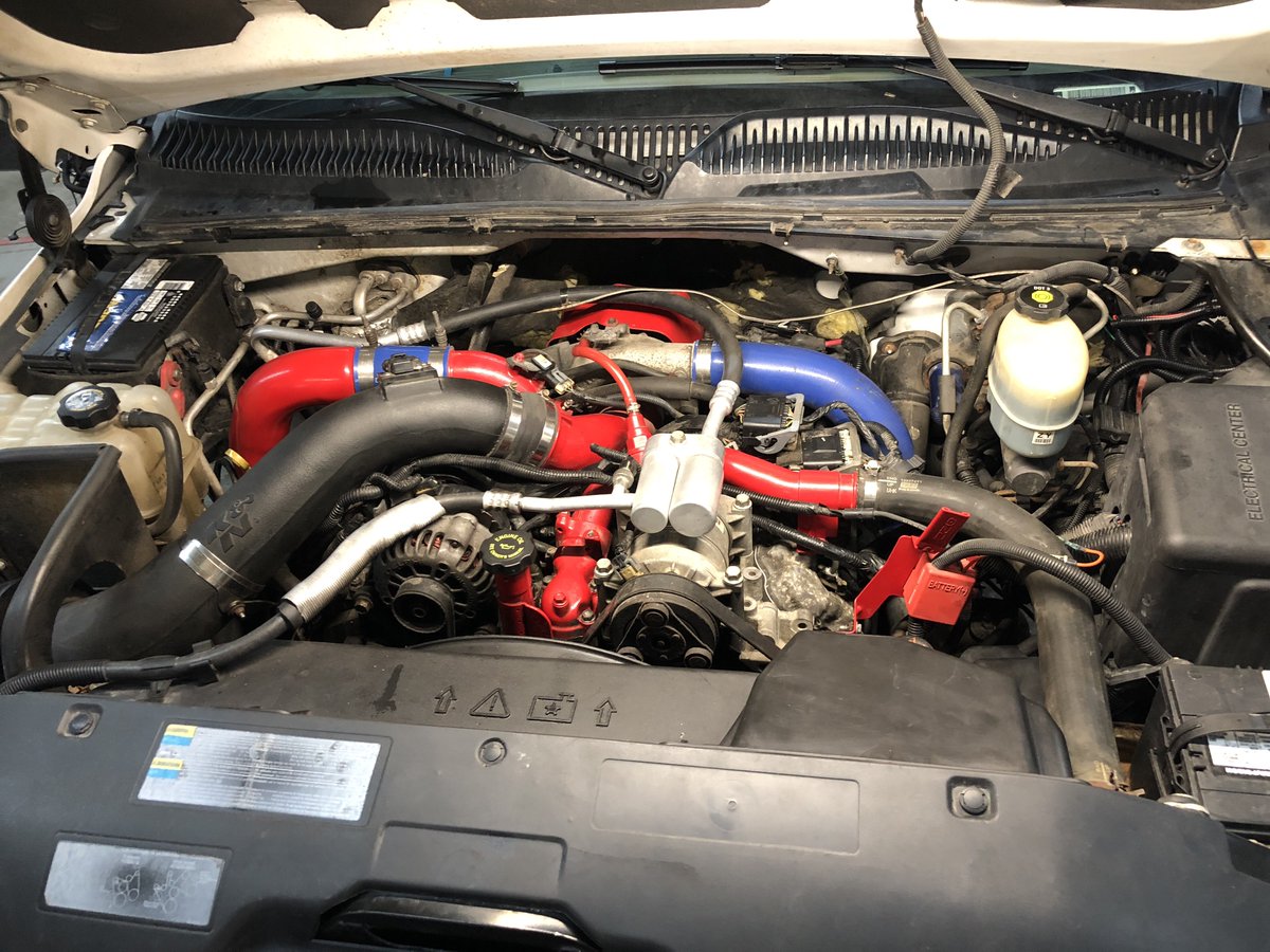 lockeautodiesel's tweet photo. Replaced the old injectors with sac 45% over  injectors. #lockeperformance #ram #chevy #ford #4x4 #diesel #cummins #powerstroke #duramax #qualityoverquantity #doitrightthefirsttime #efilive
#bringittothepros https://t.co/RNlqlDa4SQ