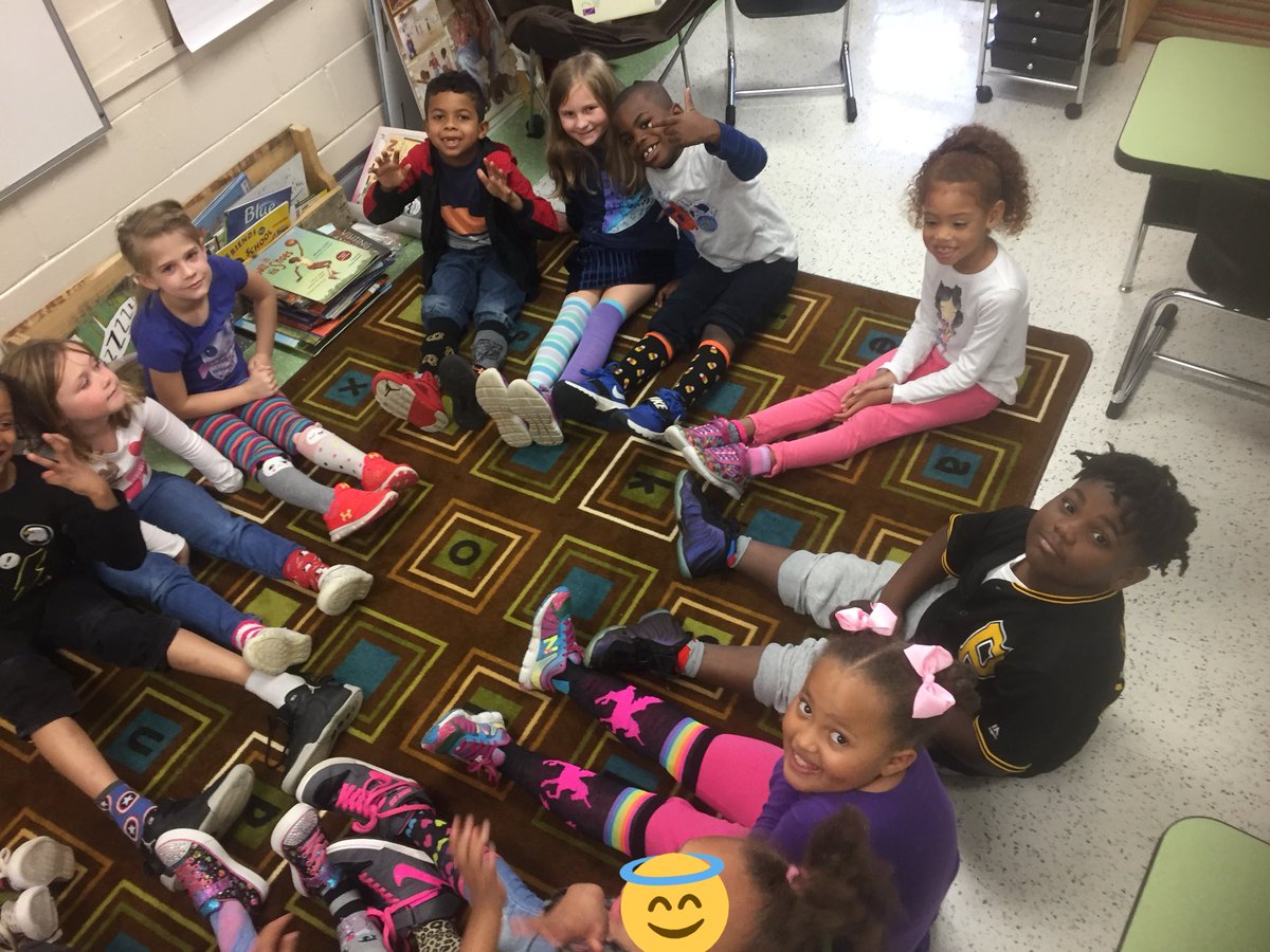 misswalkerclass's tweet photo. Fox in Socks sure is crazy. We wore our own crazy socks and said some tongue twisters! #ReadAcrossAmericaWeek #LR5Reads #wherewondersgrow @fox_cubs https://t.co/RFHvI1xxZ2