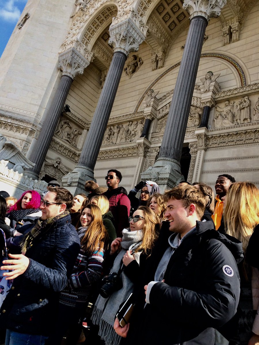 prof_epolito's tweet photo. Year 1 Architecture students visit Basilica @DMUglobal  @DMUArchitecture @LsaSociety https://t.co/r8zty8x8Ct