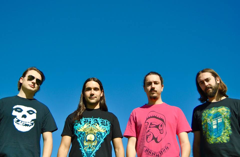 lanflotante's tweet photo. 💥¡Redoble de tambores! Los 3 finalistas de la 5ª Edición de #PasaElMicro son: Mr. Perfumme, Tin Robots y Nomera 🤘
Nos vemos el 23 de marzo en la batalla final. 😉#conciertazooo https://t.co/H6FoUPBcWs