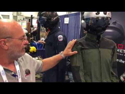 JUSTHELICOPTERS's tweet image. Rotorcraft Pro brings you @EvolutionHelmet from HAI @HELIEXPO 2018! bit.ly/2oBp8PY #Helicopter #Pilot #HeliExpo2018